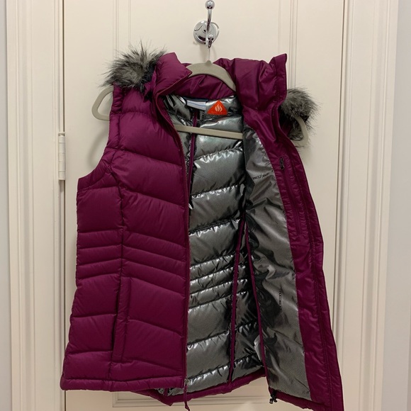 NWOT WOMENS PURPLE COLUMBIA-SPORTSWEAR METALLIC OMNI-HEAT FLUFFY DOWN HOOD VEST - Picture 9 of 11